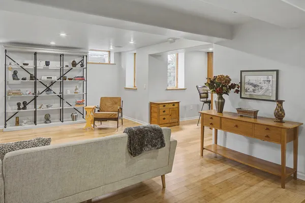 $1,059,000 | 2708 Ewing Avenue South, Minneapolis, MN 55416