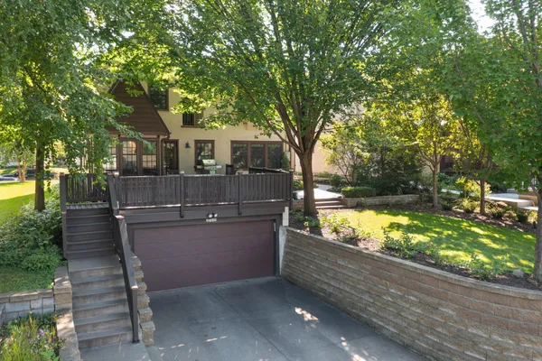 $1,059,000 | 2708 Ewing Avenue South, Minneapolis, MN 55416