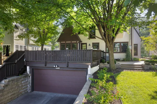 $1,059,000 | 2708 Ewing Avenue South, Minneapolis, MN 55416