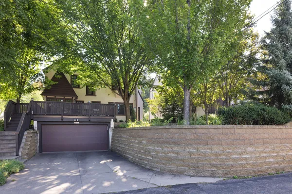 $1,059,000 | 2708 Ewing Avenue South, Minneapolis, MN 55416