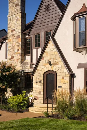 $1,059,000 | 2708 Ewing Avenue South, Minneapolis, MN 55416