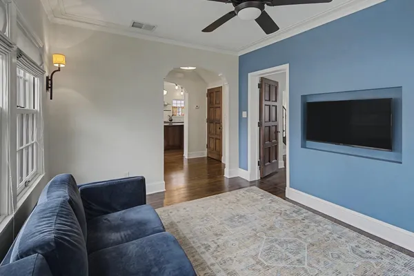 $1,059,000 | 2708 Ewing Avenue South, Minneapolis, MN 55416