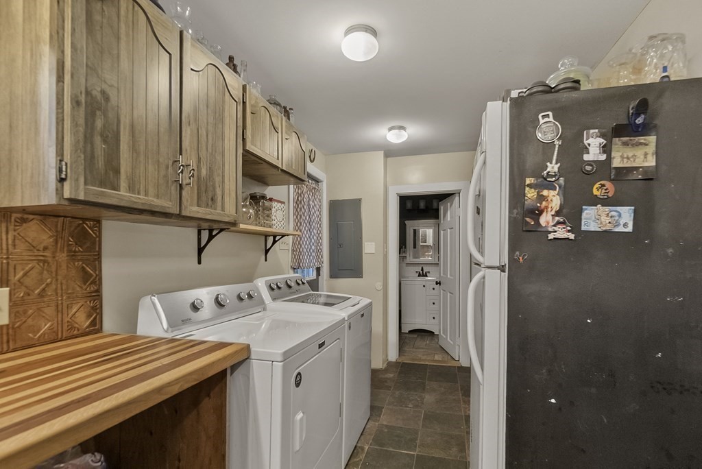 7 Sunset Rock Road Blandford, MA 01008 - Photo 4 of 21 Gallery Image 4
