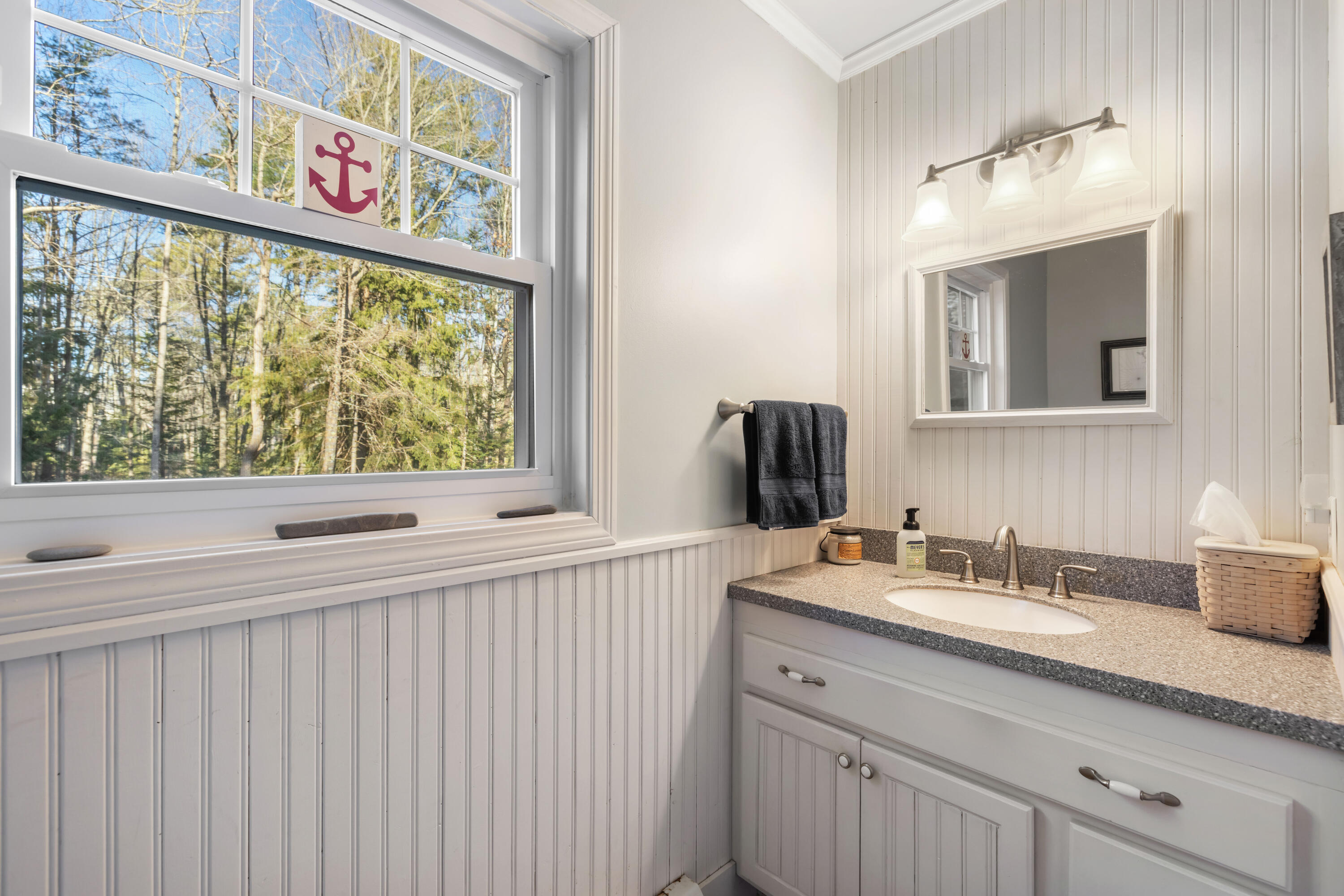 24 R Old Cape Road Kennebunkport, ME 04046 - Photo 6 of 39 Full bath 1st floor