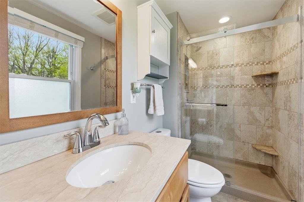 100 Tory Road Coraopolis, PA 15108 - Photo 17 of 41 Gallery Image 17