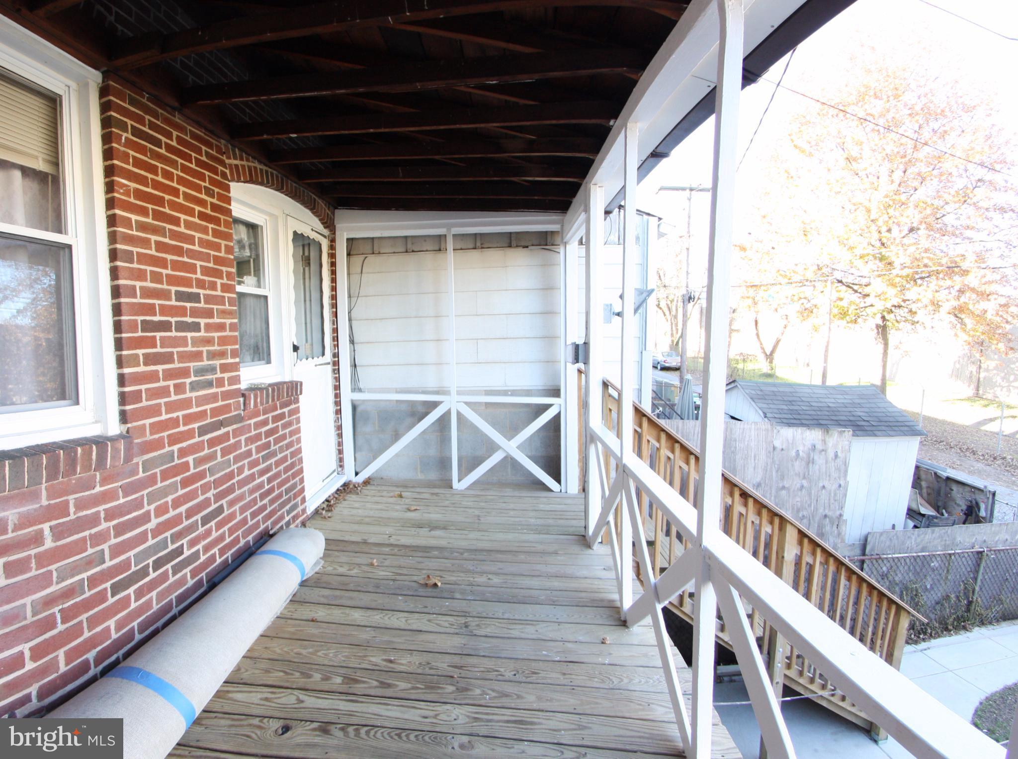 204 Old Riverside Road Baltimore, MD 21225 - Photo 21 of 24 a view of wooden deck