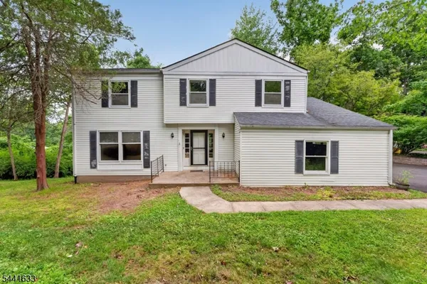 $424,000 | 22 Forest Lane, Ewing, NJ 08628