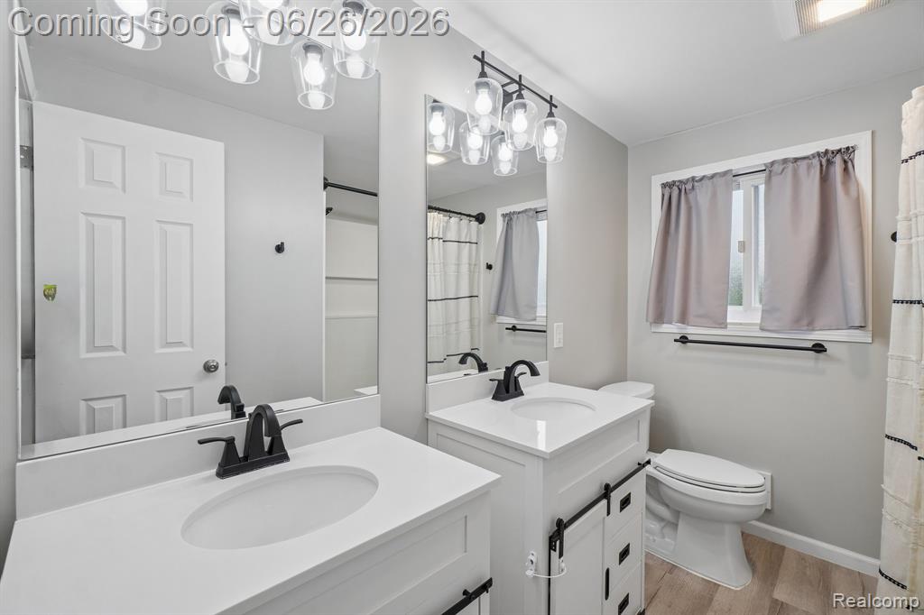 6046 Wedgewood Road Canton, MI 48187 - Photo 27 of 46