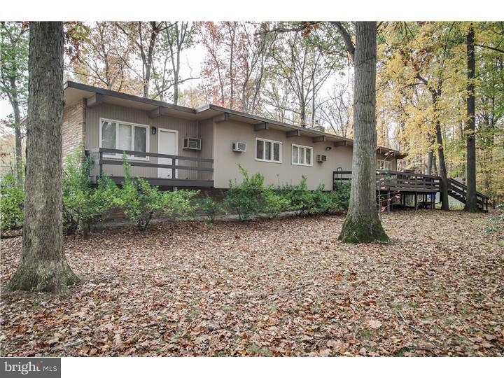 400 Sunset Road Burlington Township, NJ 08016 - Photo 19 of 25 Exterior Back