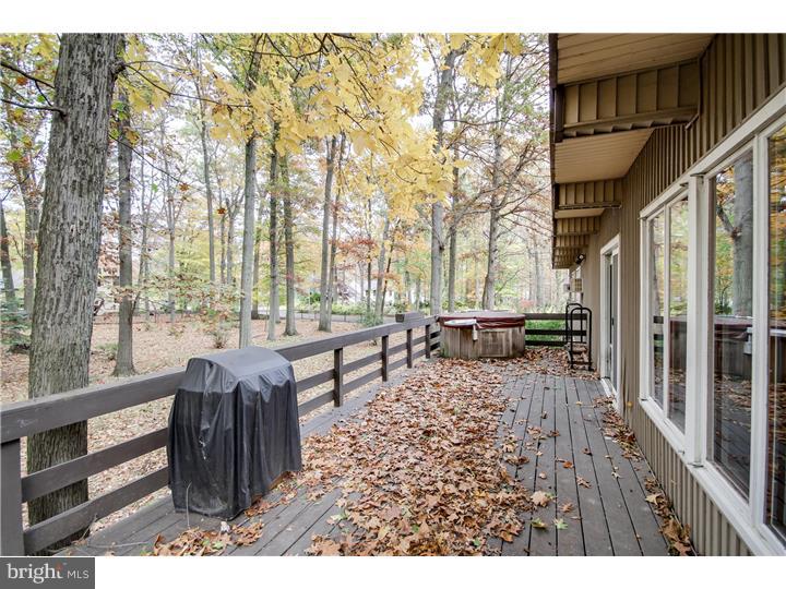 400 Sunset Road Burlington Township, NJ 08016 - Photo 21 of 25 Deck