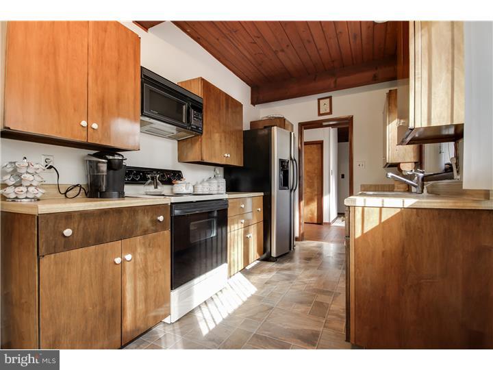 400 Sunset Road Burlington Township, NJ 08016 - Photo 6 of 25 Kitchen