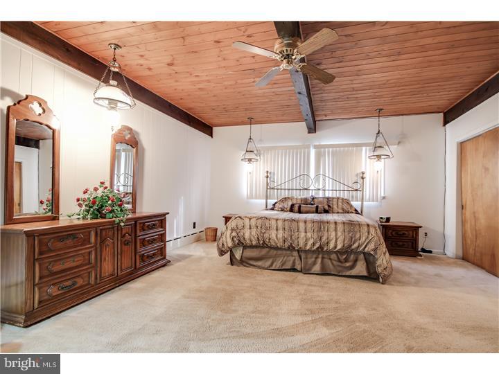 400 Sunset Road Burlington Township, NJ 08016 - Photo 9 of 25 Master Bedroom