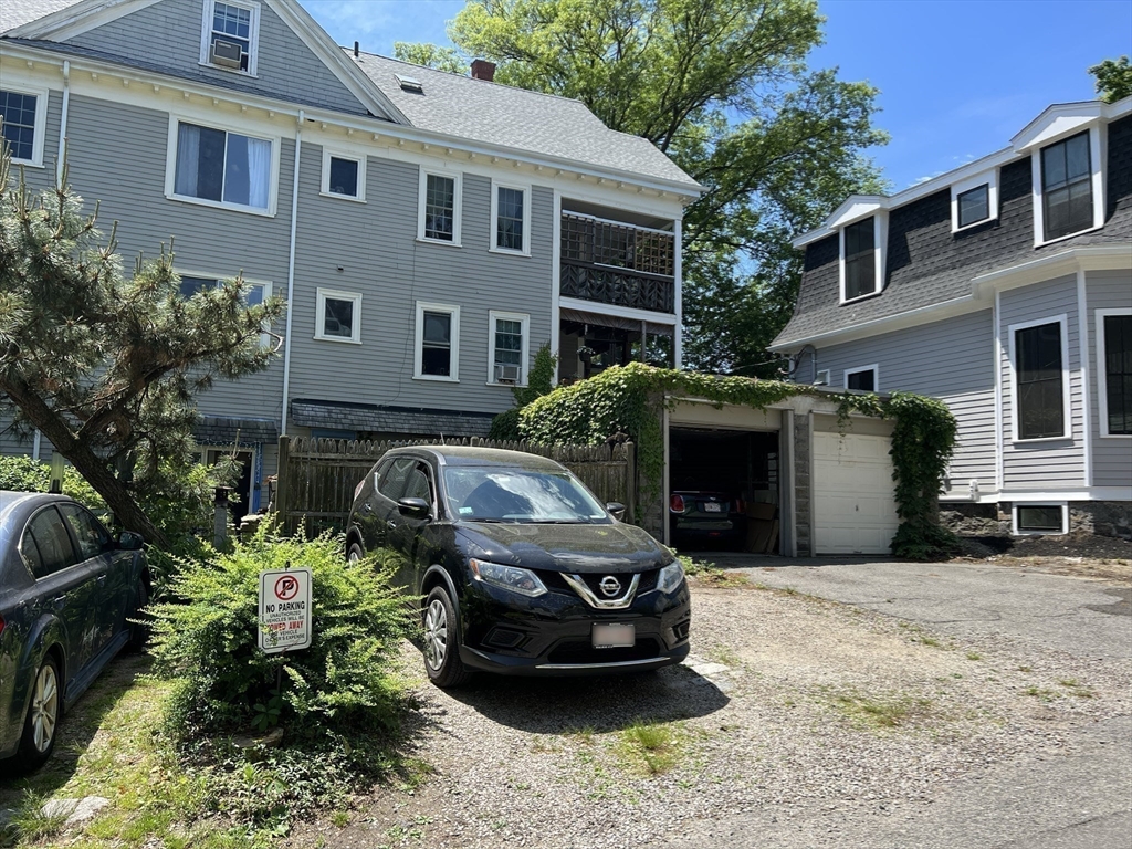 70 Perry Street, Unit 3 Brookline, MA 02446 - Photo 23 of 27