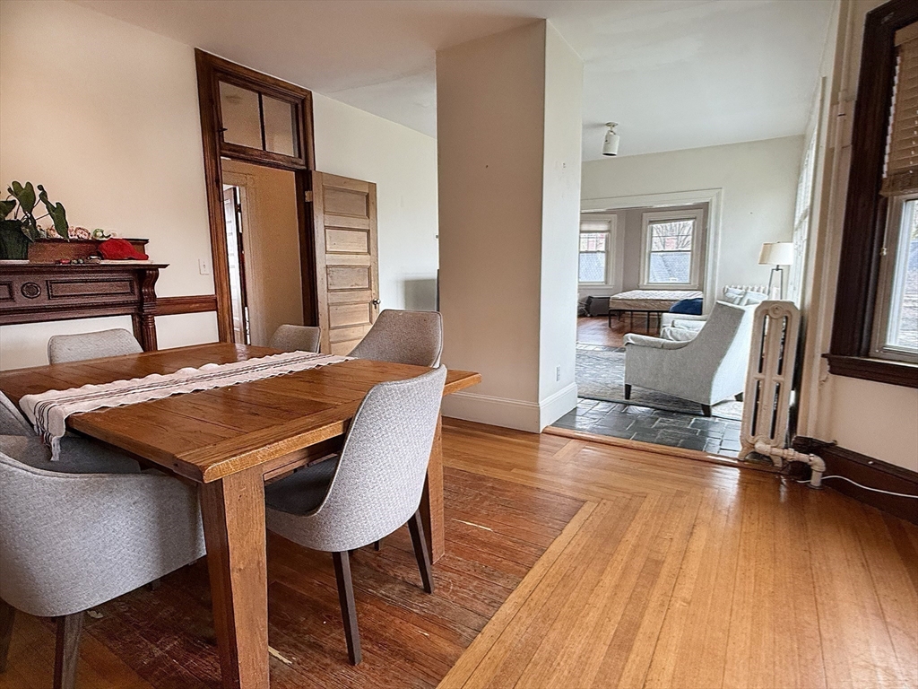 70 Perry Street, Unit 3 Brookline, MA 02446 - Photo 3 of 27
