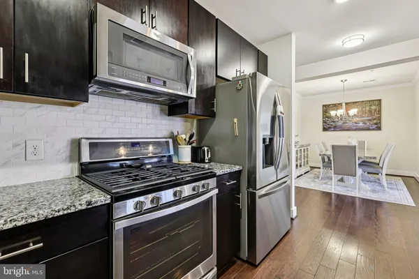 $715,000 | 2907 Bleeker Street, Unit 3206, Fairfax, VA 22031