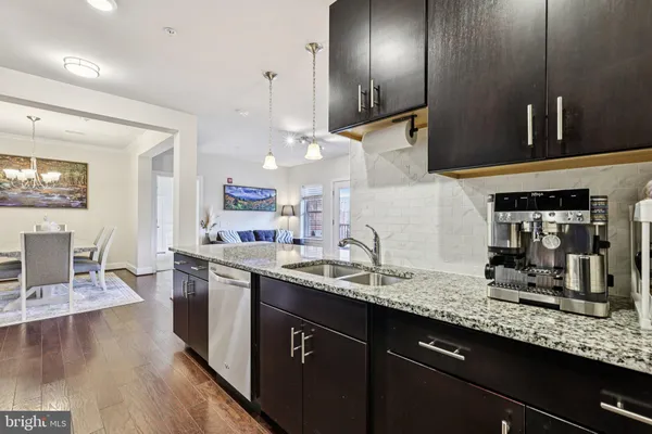 $715,000 | 2907 Bleeker Street, Unit 3206, Fairfax, VA 22031