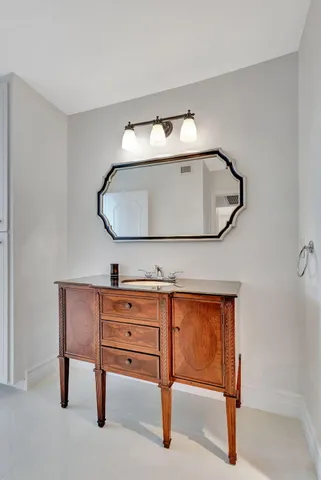 a view of a backyard with plants