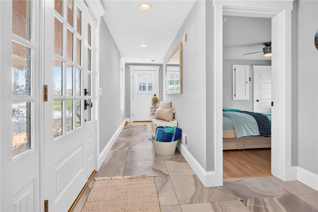 1185 Succotash Road Narragansett, RI 02879 - Photo 9 of 50