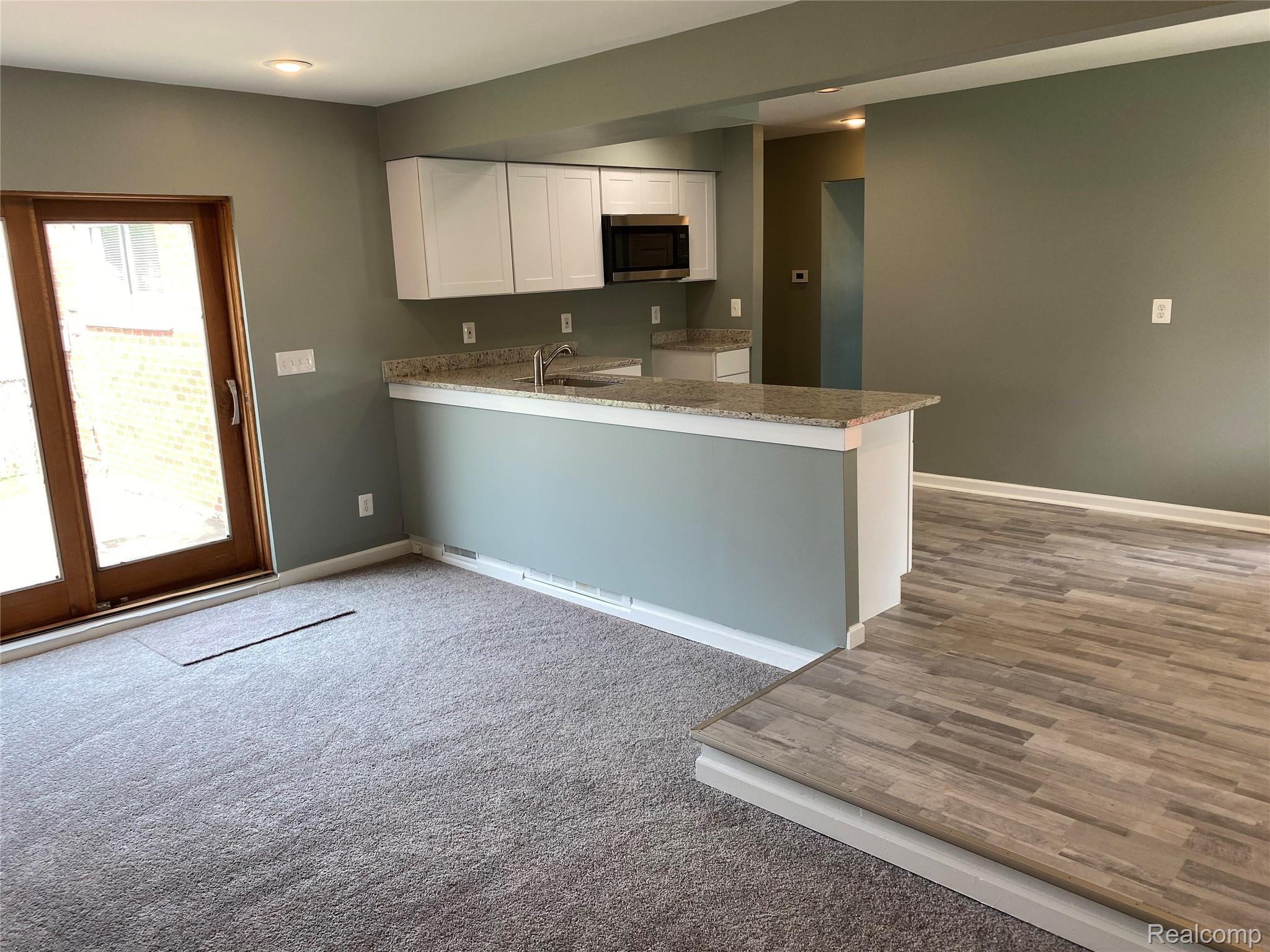 32619 Bunert Road Warren, MI 48088 - Photo 18 of 34 IMG_3139.JPG