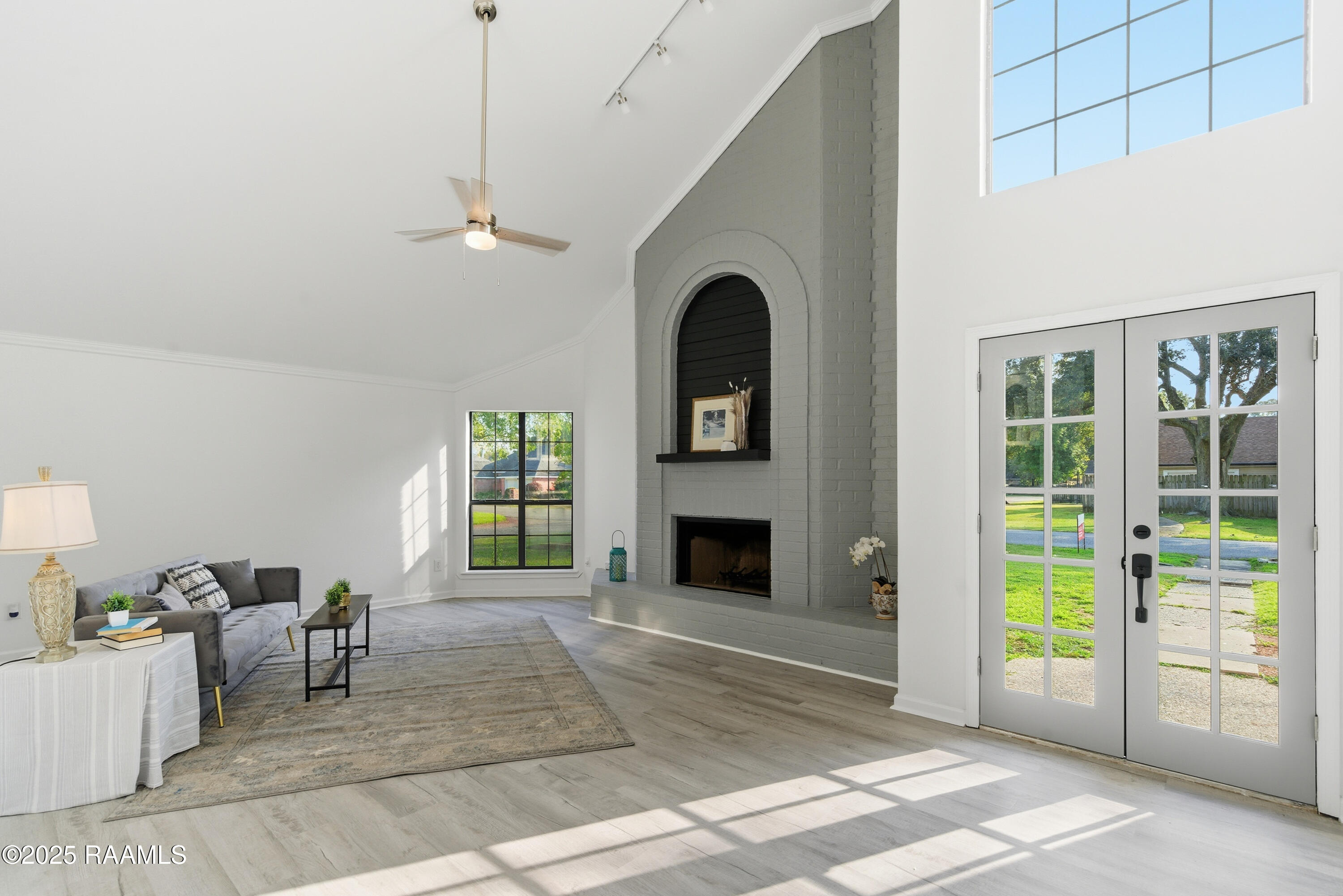 939 Rosedown Lane Lafayette, LA 70503 - Photo 4 of 32 DSC08384