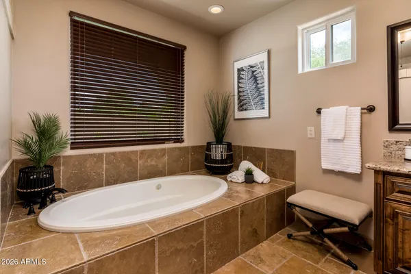 $999,000 | 5322 West Whispering Wind Drive, Glendale, AZ 85310