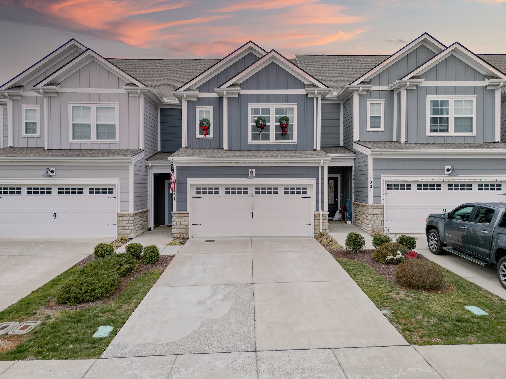 1251 June Wilde Ridge Spring Hill, TN 37174 - Photo 2 of 75