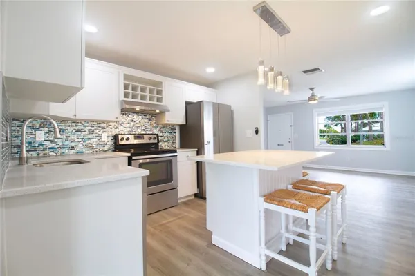 $1,750 | 4470 Mainlands Boulevard West, Pinellas Park, FL 33782