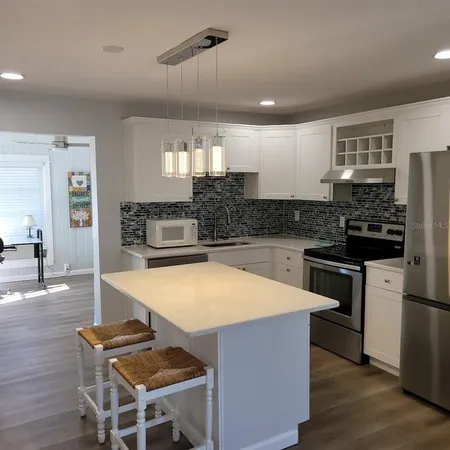 $1,750 | 4470 Mainlands Boulevard West, Pinellas Park, FL 33782
