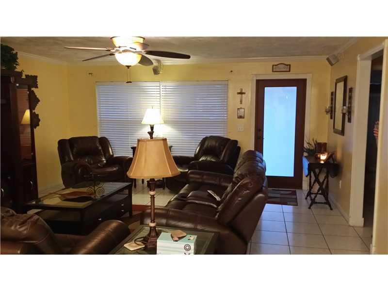 22173 Southwest 61st Avenue Boca Raton, FL 33428 - Photo 14 of 17 a black and white photo of a living room