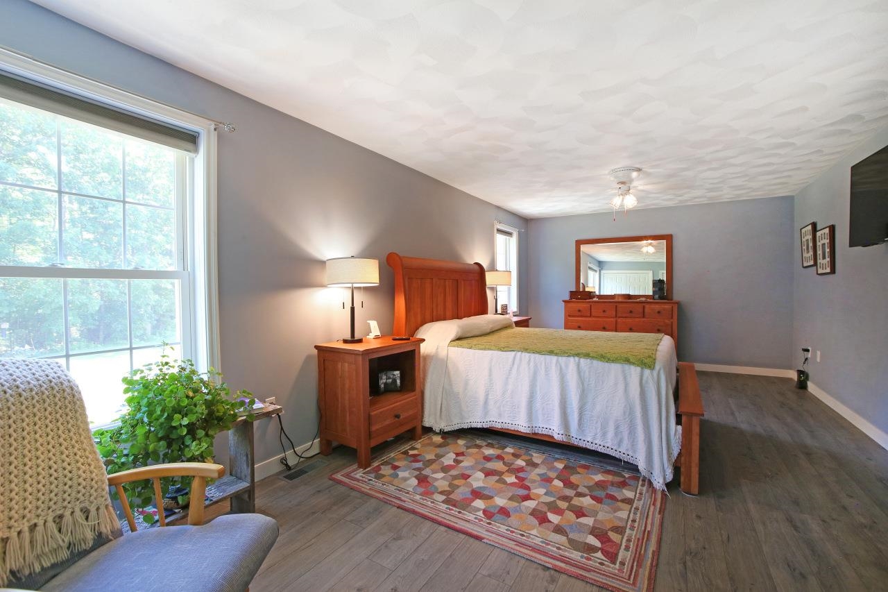 8 Royal Lane, Unit 22 Raymond, NH 03077 - Photo 40 of 60