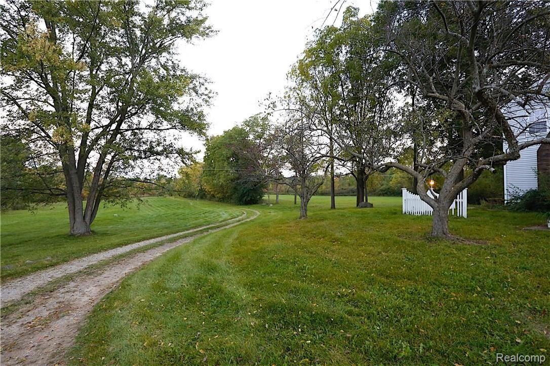 23001 Currie Road South Lyon, MI 48178 - Photo 54 of 63 _I0A2015 (1).jpg