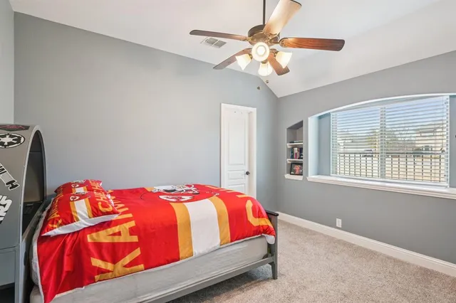 $525,000 | 9413 Lakeway Drive, Argyle, TX 76226