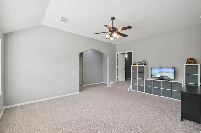 $525,000 | 9413 Lakeway Drive, Argyle, TX 76226