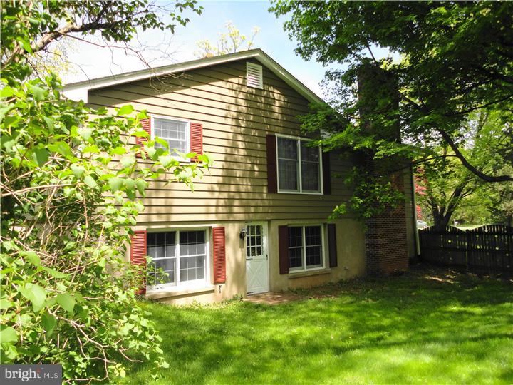 611 Scotch Road Pennington, NJ 08534 - Photo 19 of 21 Side Yard