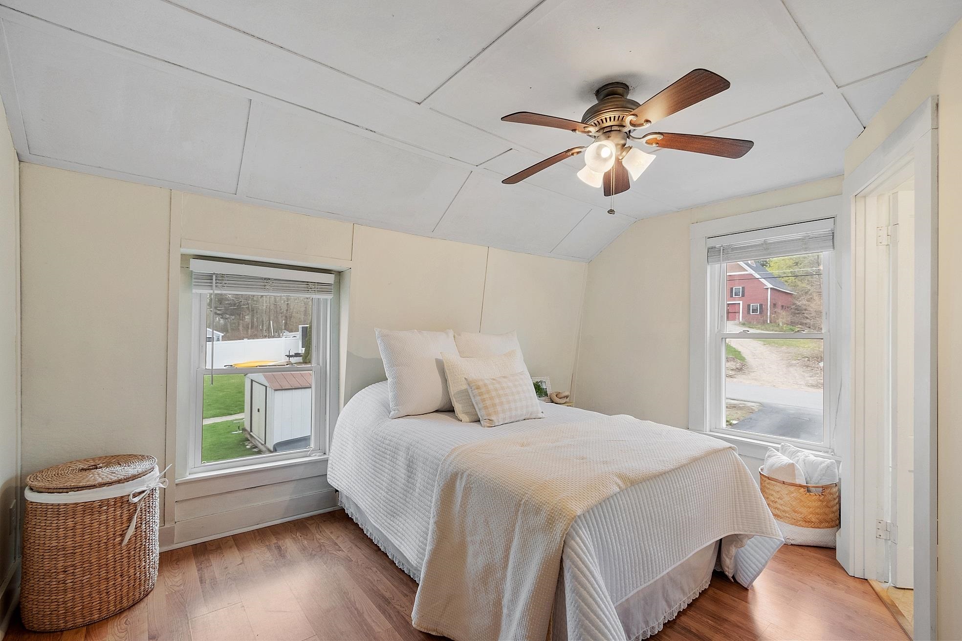 9 North Shore Road Derry, NH 03038 - Photo 10 of 40