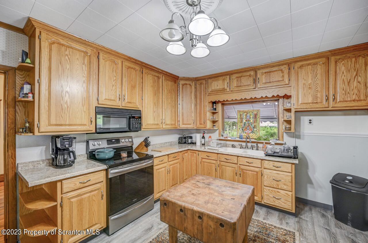 425 State Rte 435 Moscow, PA 18444 - Photo 6 of 45 Gallery Image 6