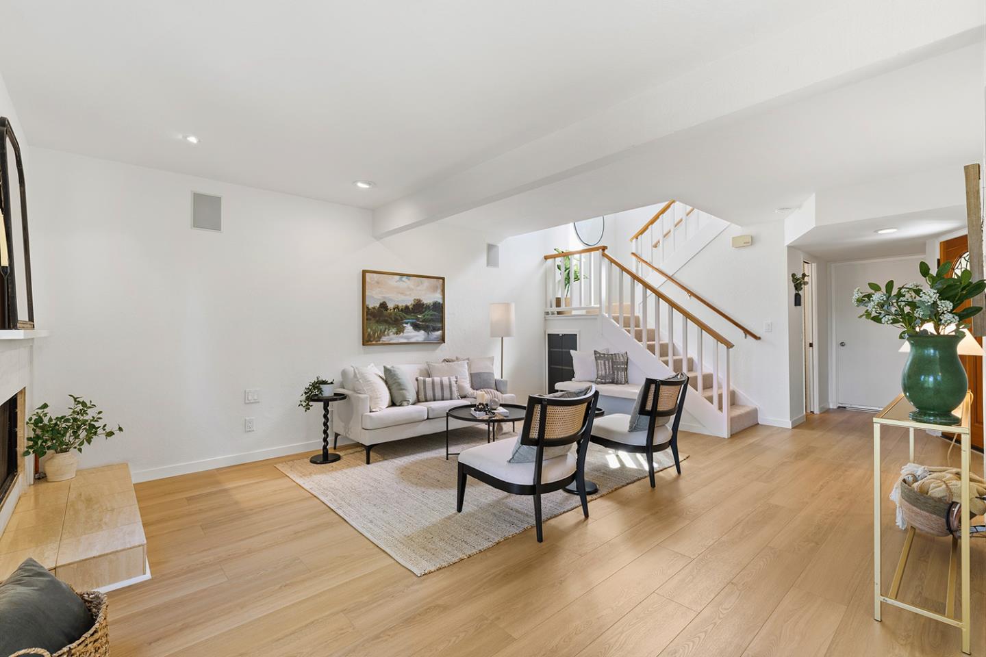 11 Berkeley Court Santa Cruz, CA 95062 - Photo 15 of 50 a living room with furniture and wooden floor