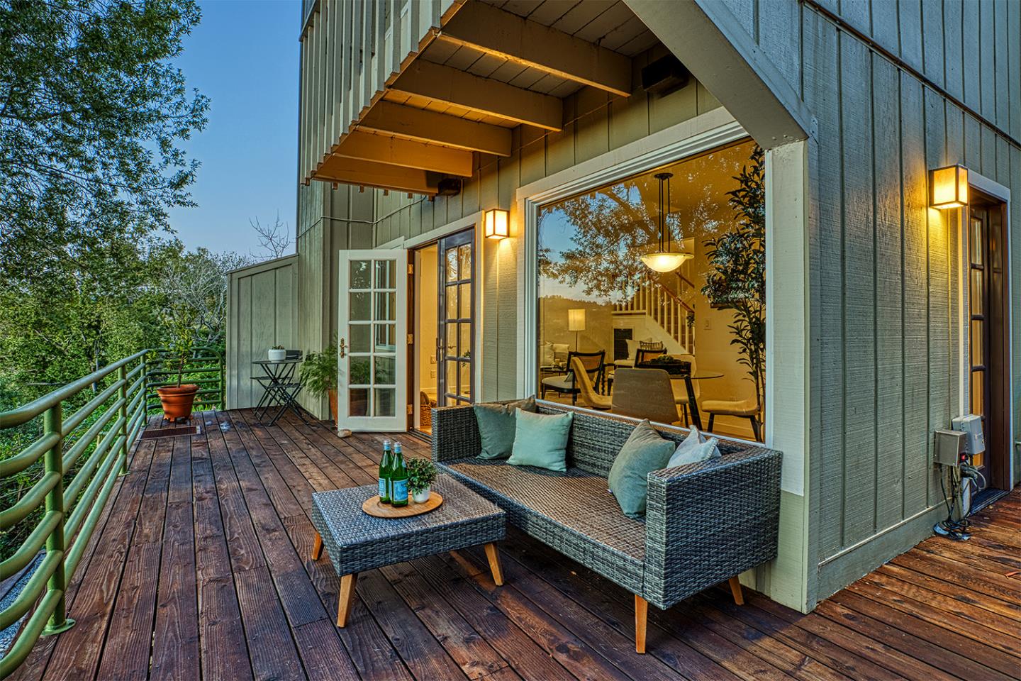 11 Berkeley Court Santa Cruz, CA 95062 - Photo 37 of 50 a view of a couches on the deck