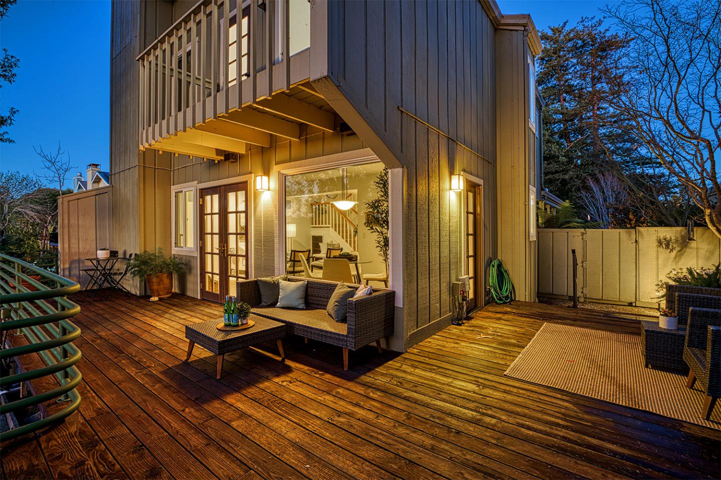 11 Berkeley Court Santa Cruz, CA 95062 - Photo 4 of 50 a view of a lounge chairs in the patio