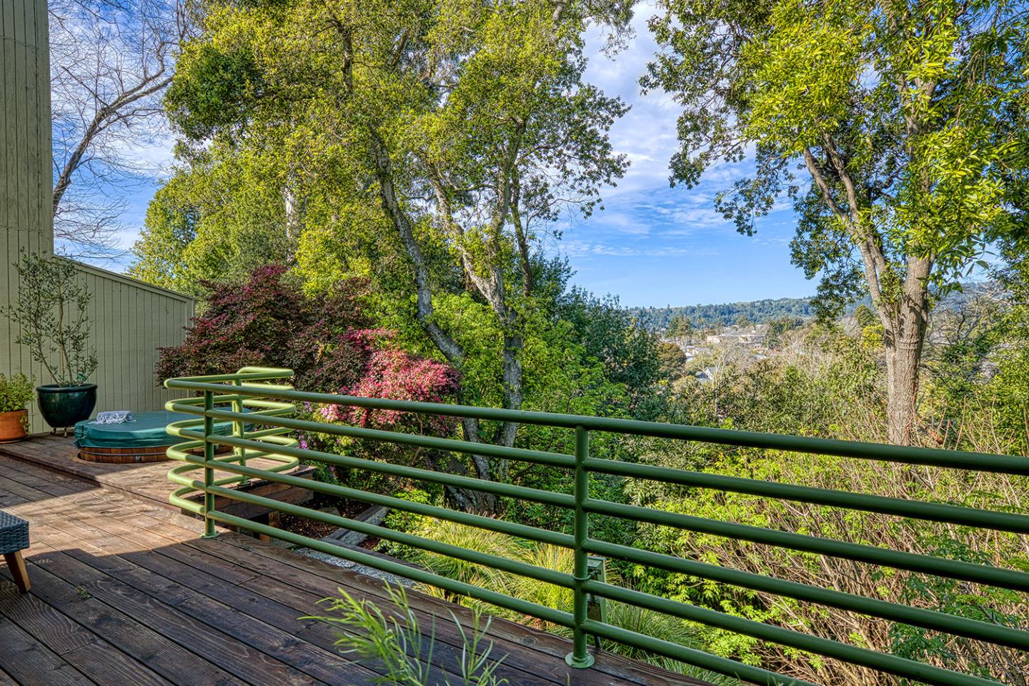 11 Berkeley Court Santa Cruz, CA 95062 - Photo 41 of 50 a view of a bench in a back yard