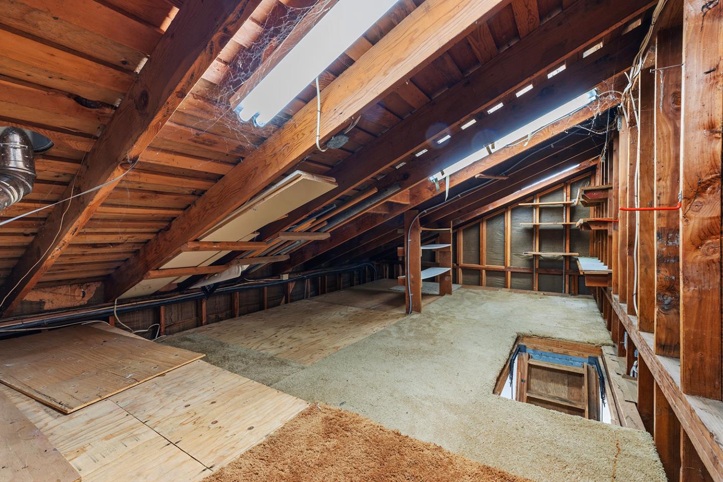 11 Berkeley Court Santa Cruz, CA 95062 - Photo 43 of 50 a view of an empty room with wooden floor