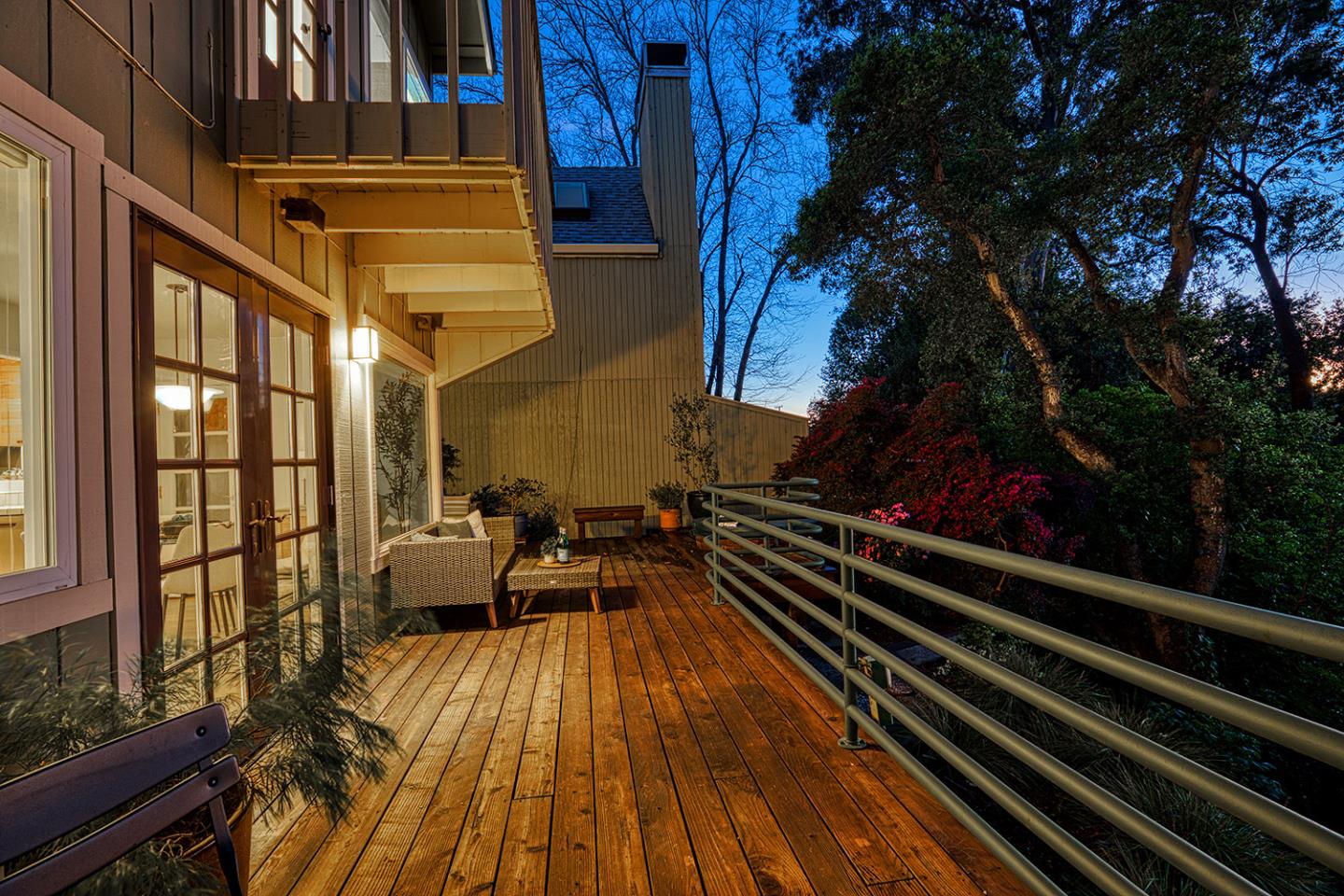11 Berkeley Court Santa Cruz, CA 95062 - Photo 6 of 50 a view of outdoor space with seating area