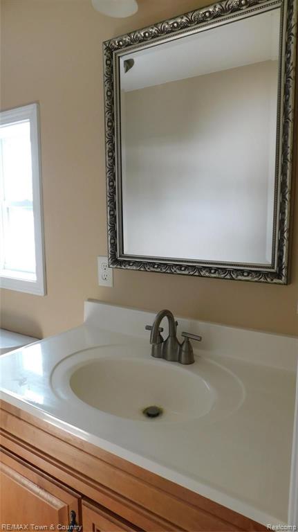 635 North Madison Street Perry, MI 48872 - Photo 22 of 24
