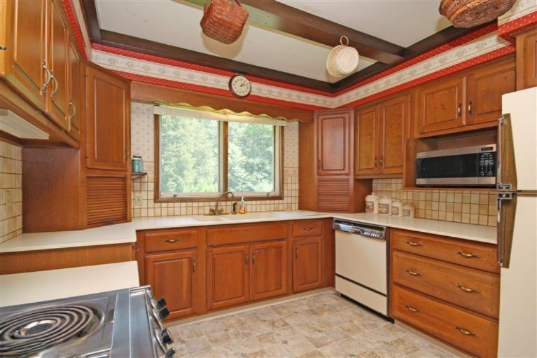 3726 Nazareth Road Kalamazoo, MI 49004 - Photo 6 of 18 Additional Photo