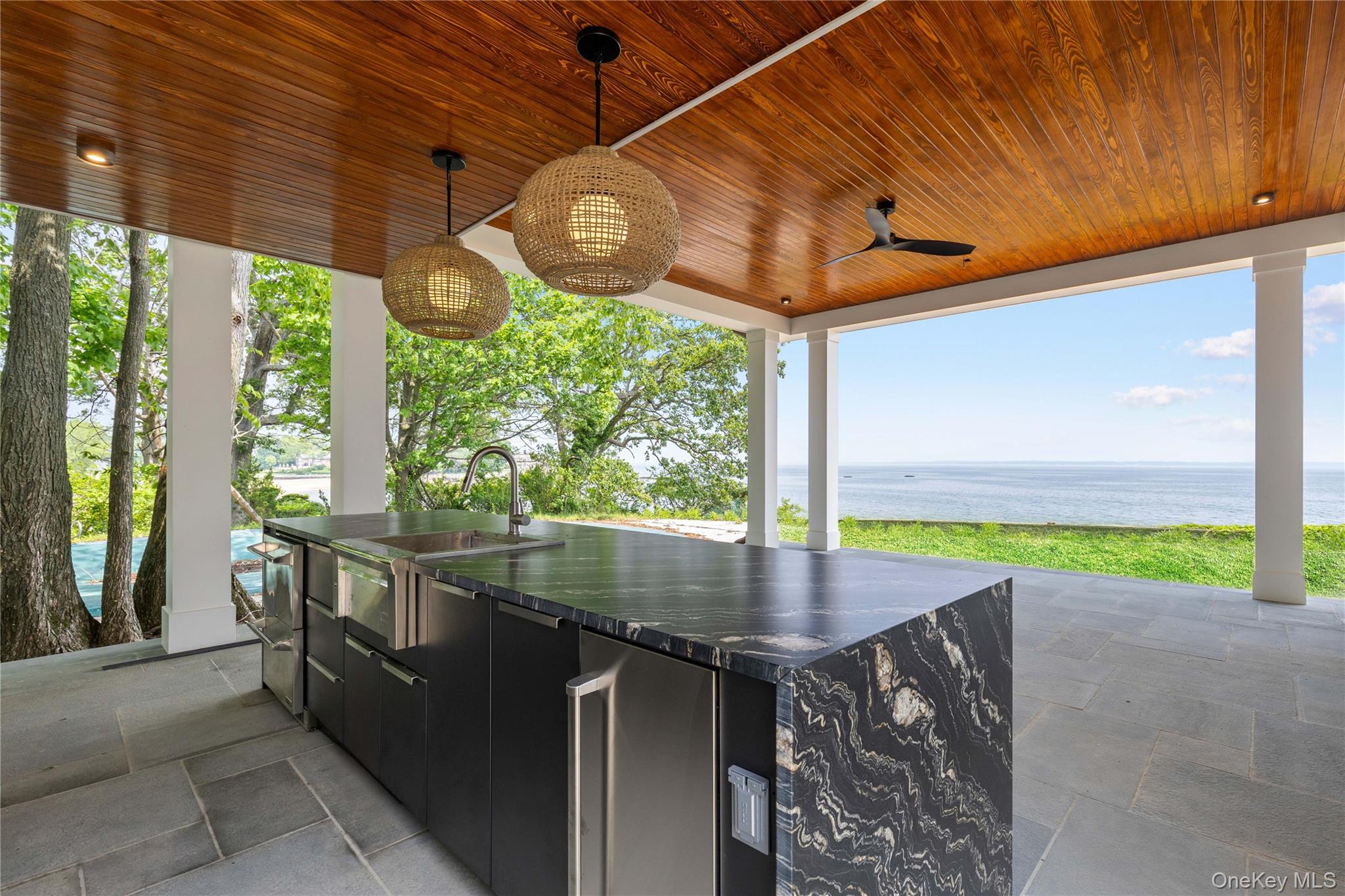 104 Premium Point Larchmont, NY 10538 - Photo 18 of 36