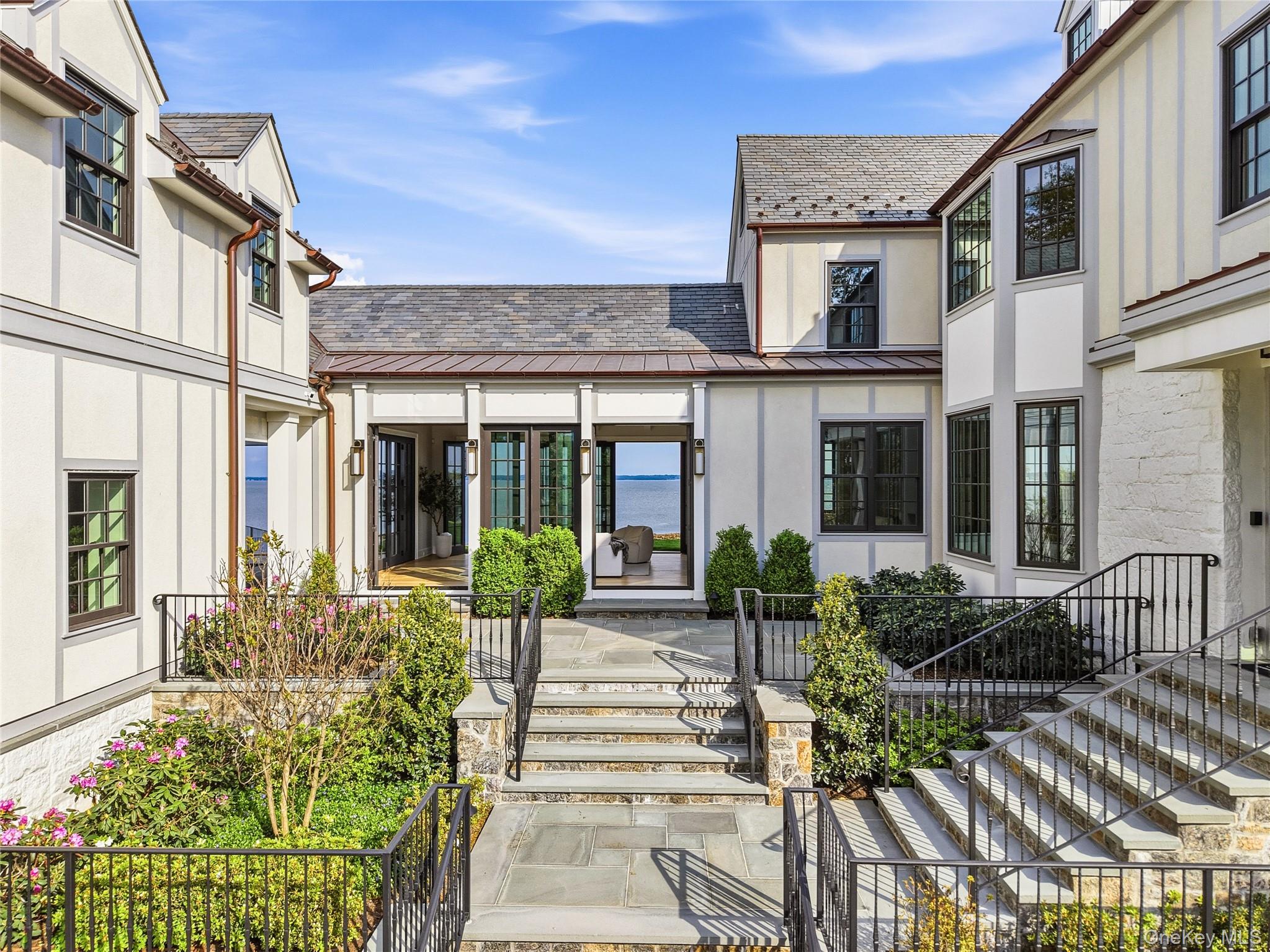 104 Premium Point Larchmont, NY 10538 - Photo 38 of 44