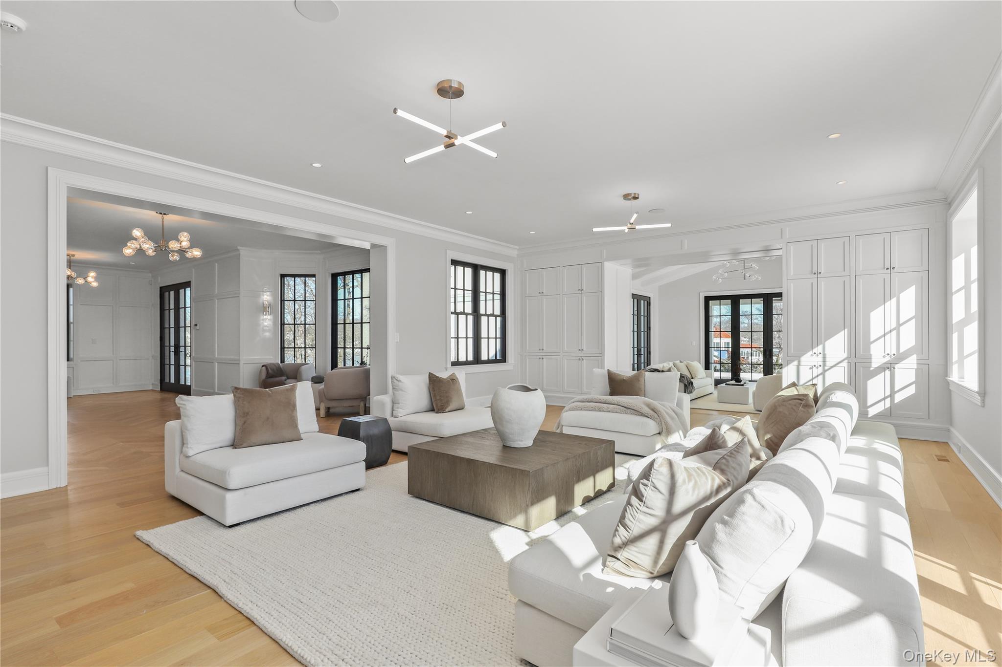 104 Premium Point Larchmont, NY 10538 - Photo 5 of 41 a living room with furniture and wooden floor