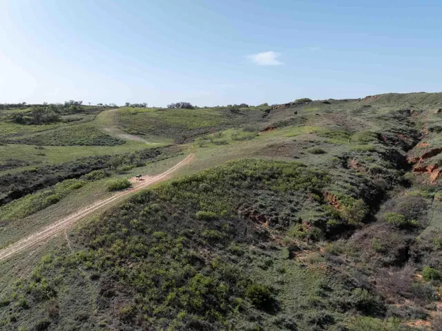 $699,000 | 140 Mm Ranch, Shamrock, TX 79079