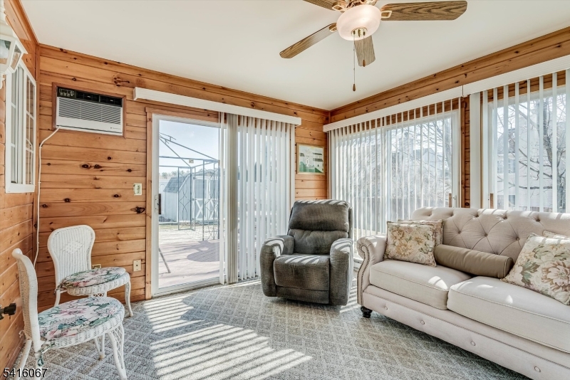 13 Little Doe Run Oak Ridge, NJ 07438 - Photo 17 of 29