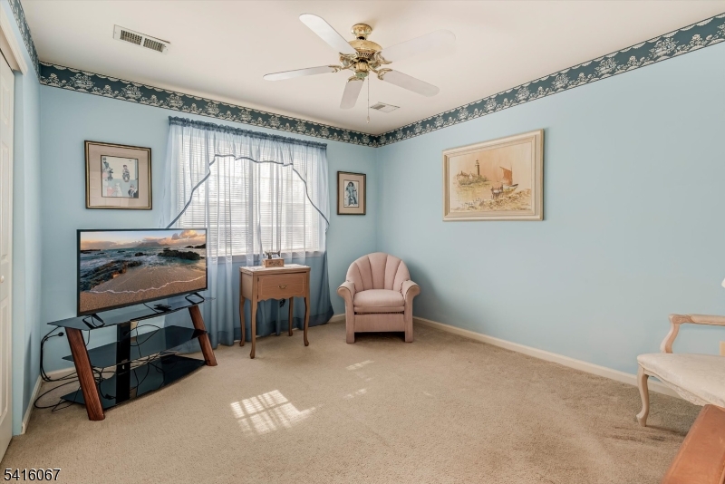 13 Little Doe Run Oak Ridge, NJ 07438 - Photo 20 of 29